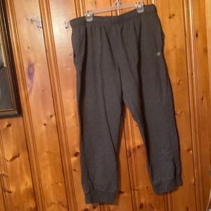 Size X-Large Unisex ZELOS joggers 2 pockets in front and 1 pocket in back